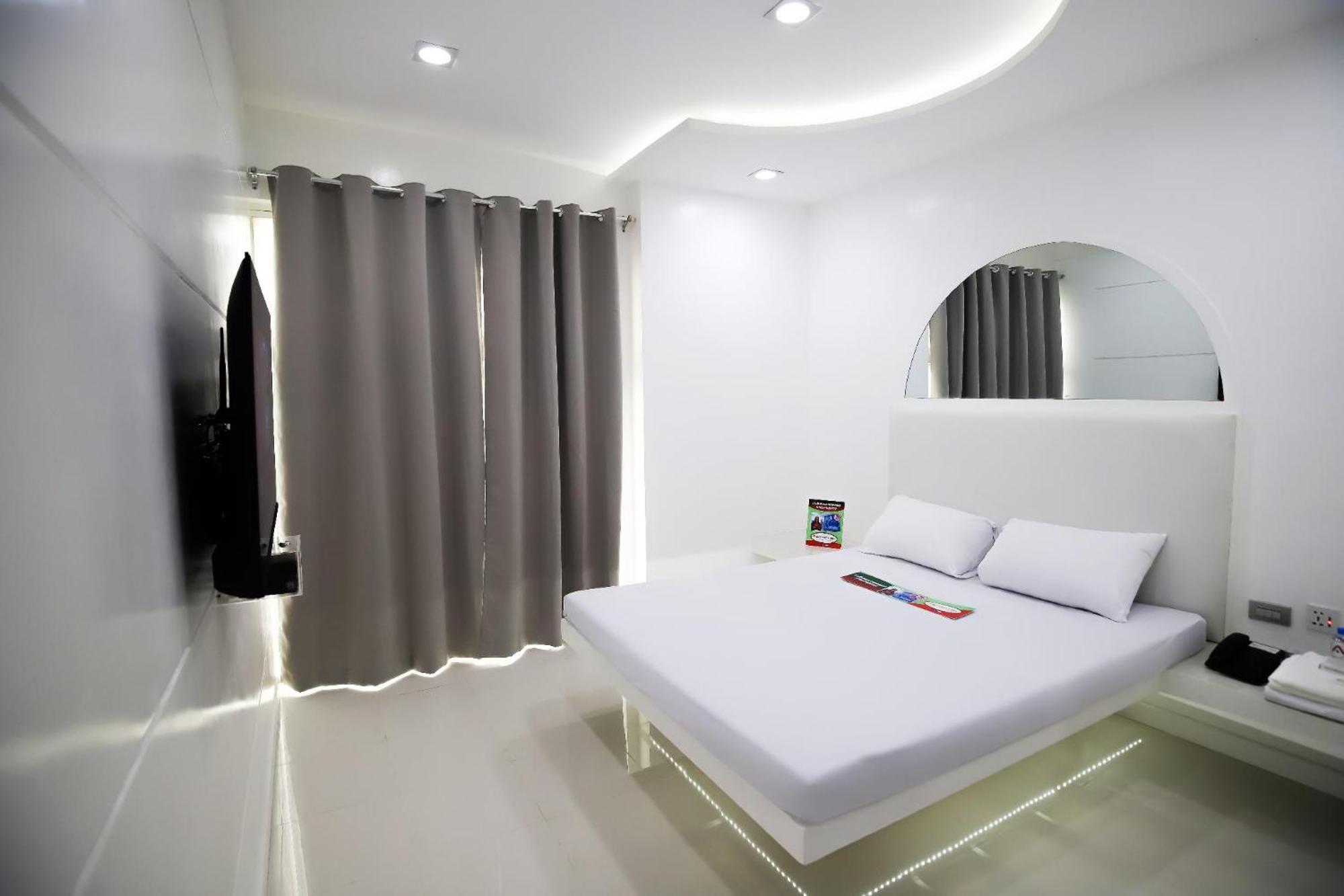 Astrotel Divisoria Manila Exteriör bild