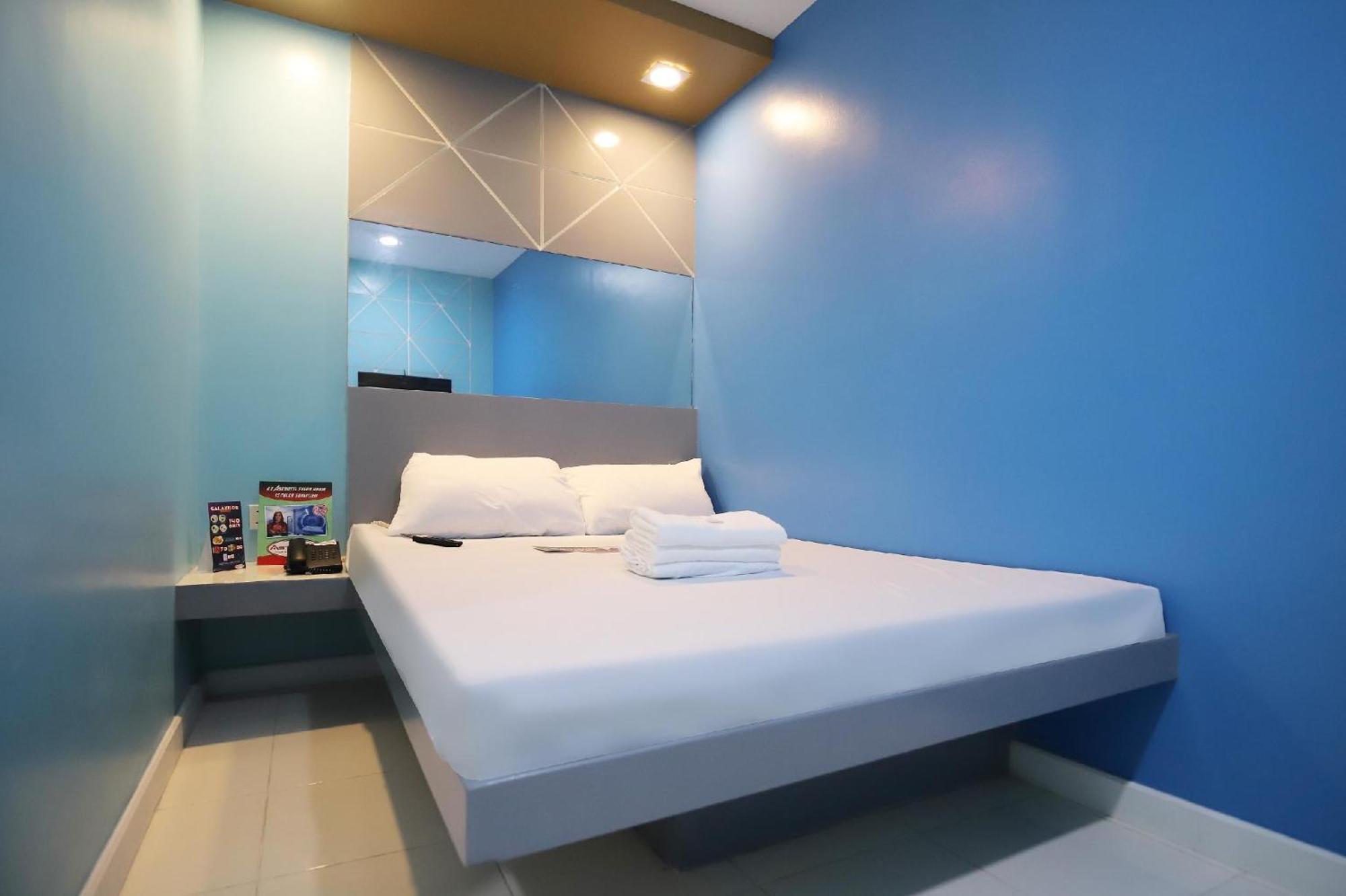 Astrotel Divisoria Manila Exteriör bild