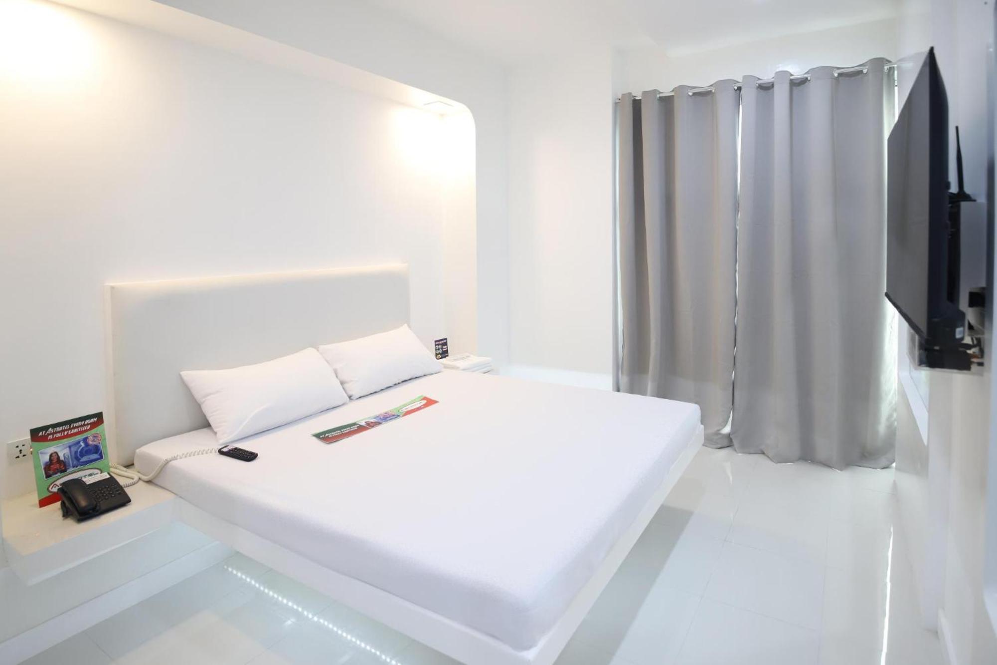Astrotel Divisoria Manila Exteriör bild